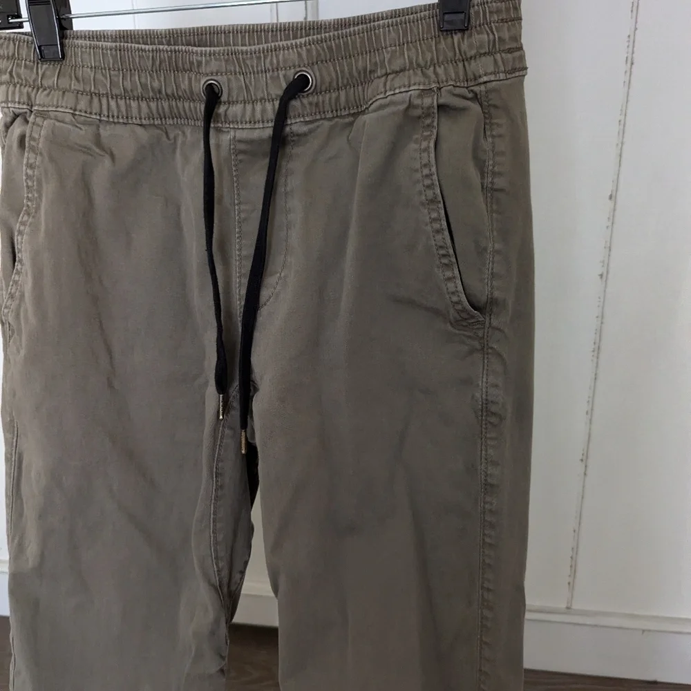 Hollister Khaki pant Joggers